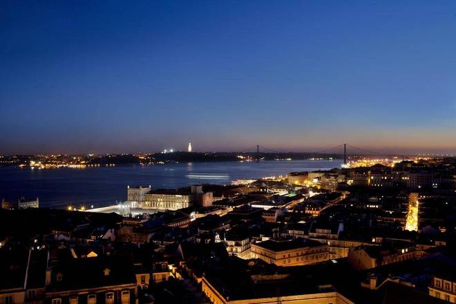 Solar Dos Mouros, Lisbon