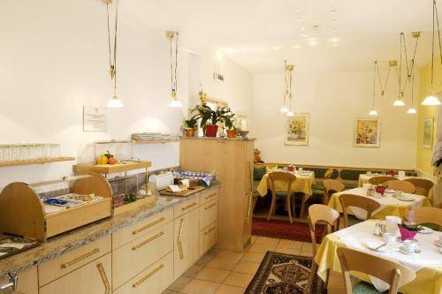Austria Classic Hotel Garni Menghini, Innsbruck