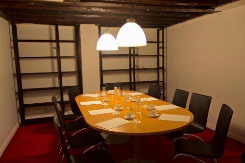 Hotel Le Clos de Notre Dame, Paris