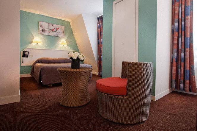 Alma, Paris