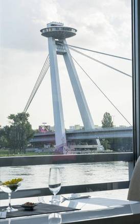 Botel Gracia, Bratislava