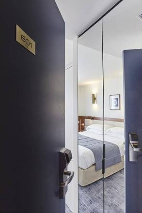 Hotel Royal Phare, Paris