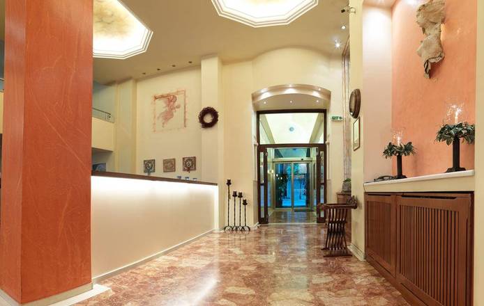 Hotel Marina, Athens