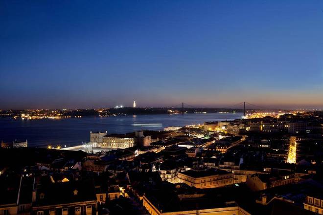 Solar Dos Mouros, Lisbon