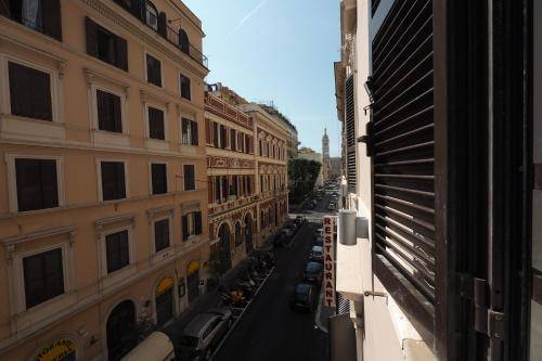 Alessandro Palace, Rome