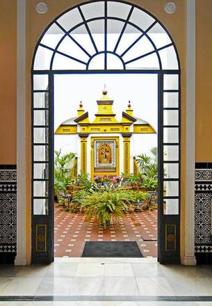 Don Pedro, Seville