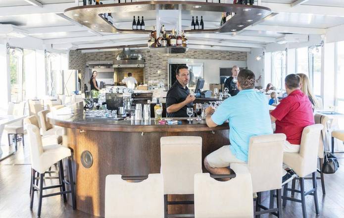 Botel Gracia, Bratislava