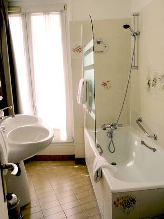 Hôtel Eiffel Turenne, Paris