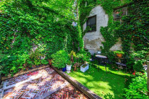 Chelsea Pines Inn, New York