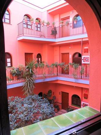 Patio de La Alameda, Seville