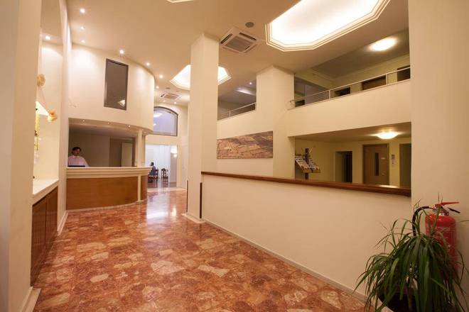 Hotel Marina, Athens