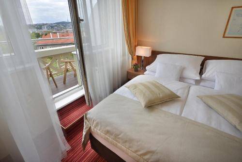 Apollo Hotel Bratislava, Bratislava