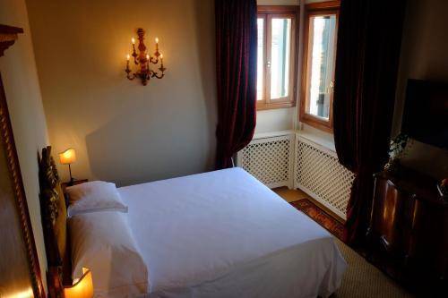 Hotel La Calcina, Venice