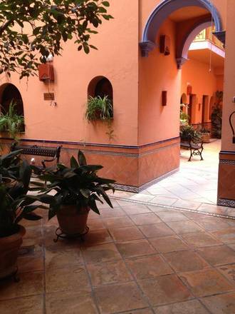 Patio de La Alameda, Seville
