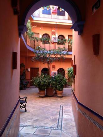 Patio de La Alameda, Seville