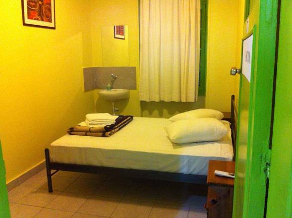 Zeus Hostel, Athens