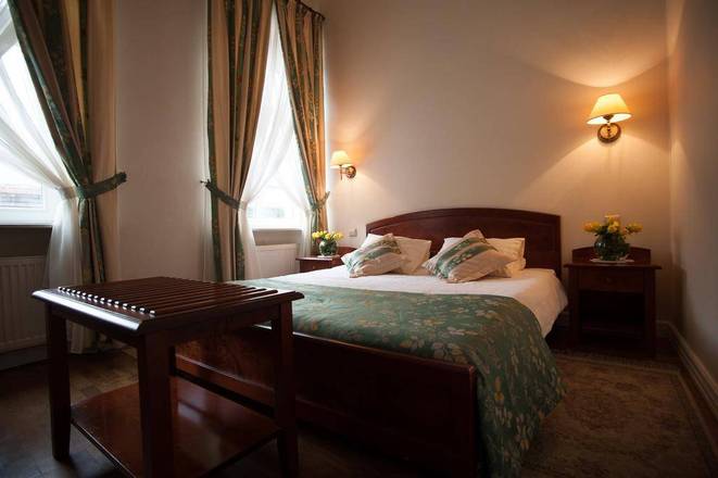 Karmel Hotel, Krakow