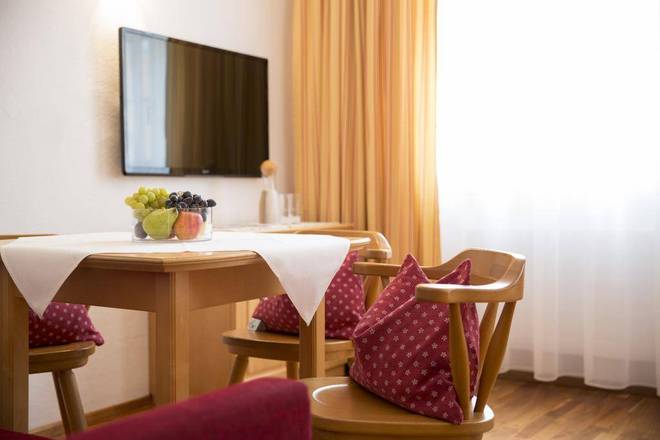 Hotel Wei&szlig;es Kreuz, Innsbruck