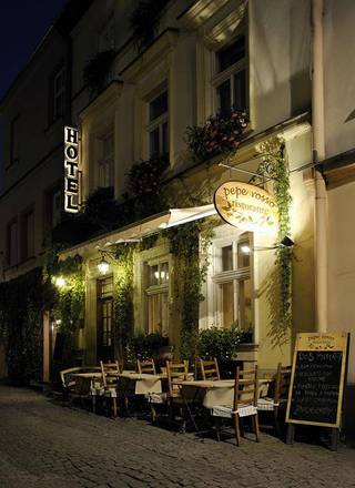 Karmel Hotel, Krakow