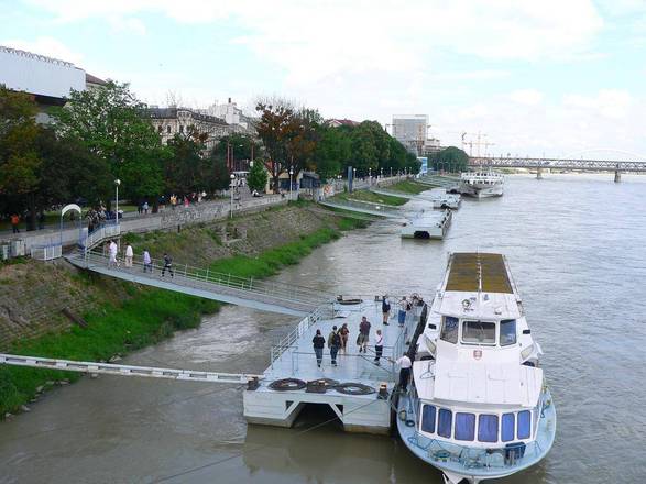 Botel Gracia, Bratislava