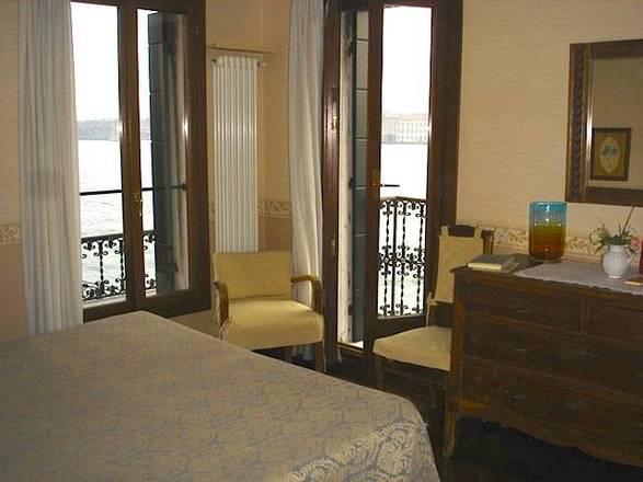 Hotel La Calcina, Venice
