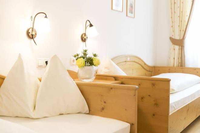 Hotel Wei&szlig;es Kreuz, Innsbruck