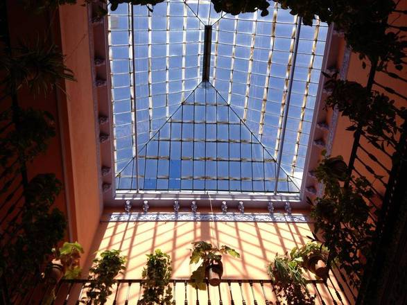 Patio de La Alameda, Seville