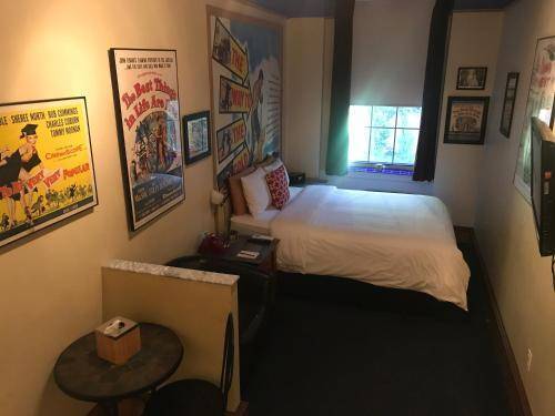 Chelsea Pines Inn, New York