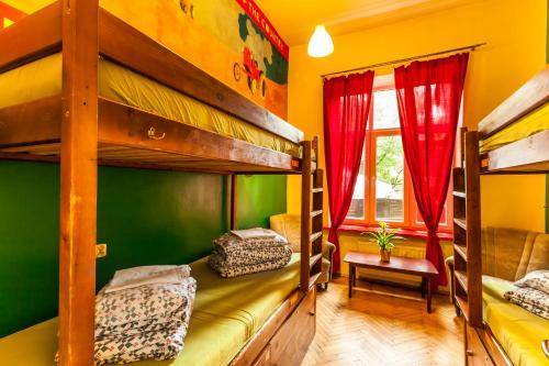 Good Bye Lenin Hostel, Krakow