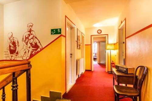 Good Bye Lenin Hostel, Krakow