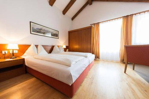 Hotel Wei&szlig;es Kreuz, Innsbruck