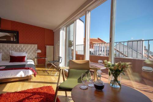 Solar Dos Mouros, Lisbon