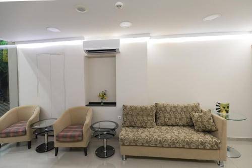 Epidavros Hotel, Athens
