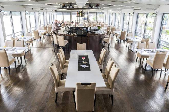 Botel Gracia, Bratislava