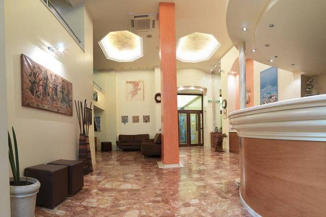 Hotel Marina, Athens
