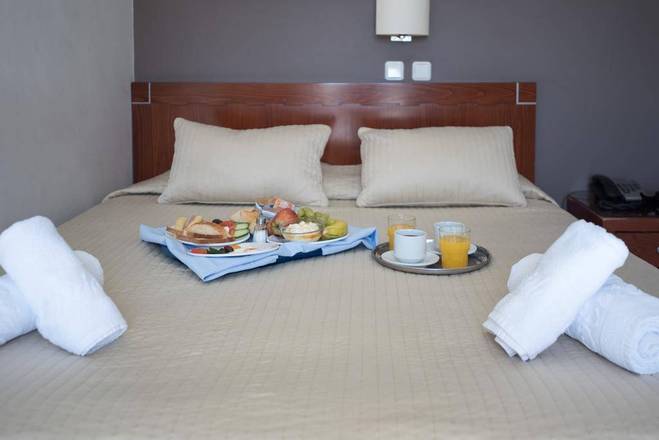 Epidavros Hotel, Athens