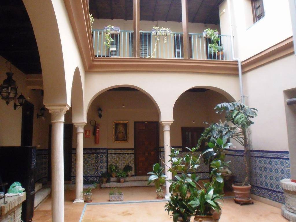 Pension El Patio de las Cruces, Seville Review by EuroCheapo