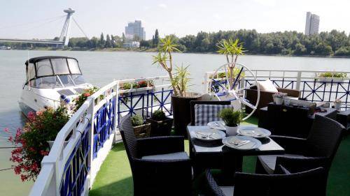 Botel Marina, Bratislava