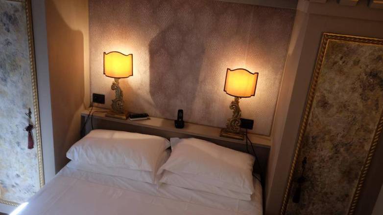 Hotel La Calcina, Venice