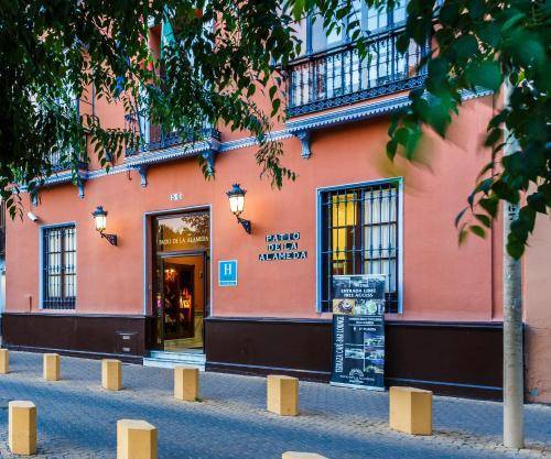 Patio de La Alameda, Seville