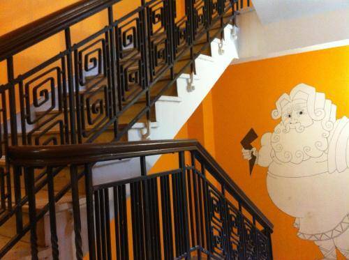 Zeus Hostel, Athens