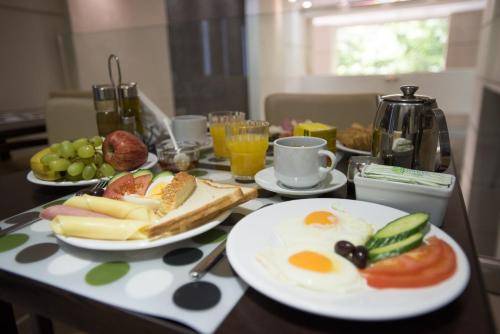 Epidavros Hotel, Athens