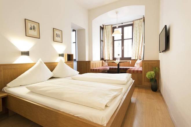 Hotel Wei&szlig;es Kreuz, Innsbruck
