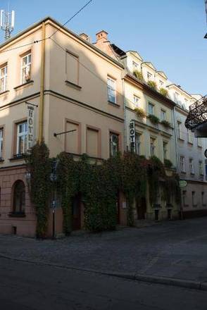 Karmel Hotel, Krakow