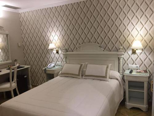 Adriano Boutique Sevilla, Seville