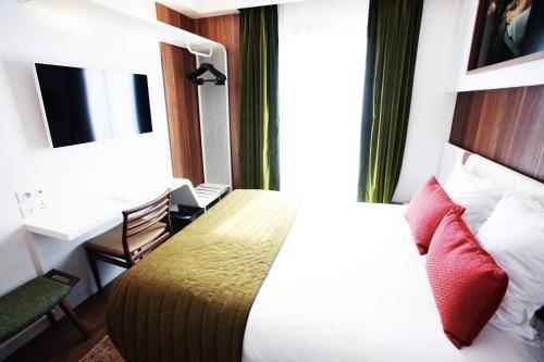 Hôtel Eiffel Turenne, Paris