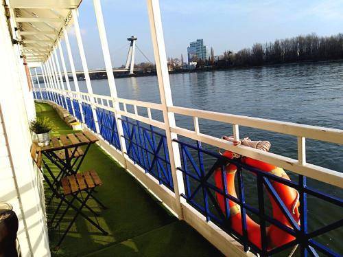 Botel Marina, Bratislava