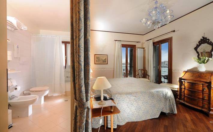 Hotel La Calcina, Venice