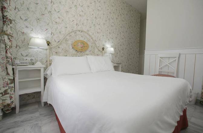 Hotel Puerta de Sevilla, Seville