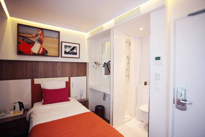 Hôtel Eiffel Turenne, Paris